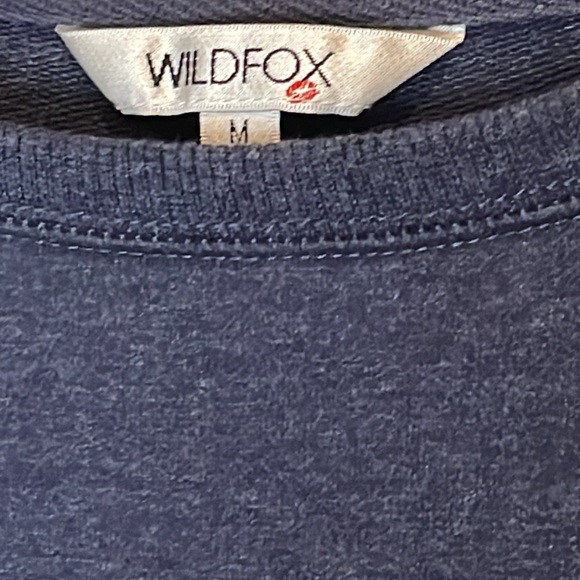 WILDFOX  Embroidered Lettering Size Medium Sweater with Split sides - Picture 3 of 4